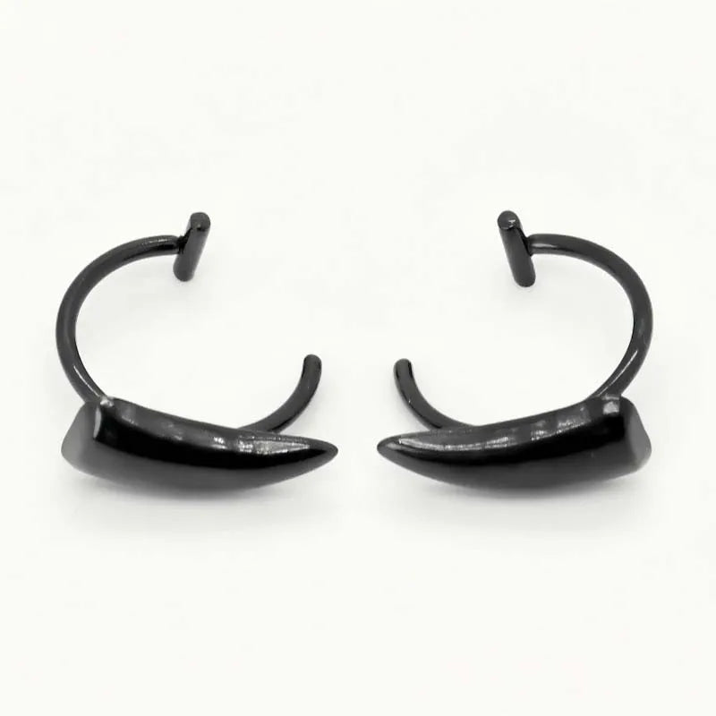 1pair Stainless Steel Personalised Sharp Teeth Fake Piercing Lip Ring Punk Exaggerated Jewelry for Women Gothic Body Jewelry