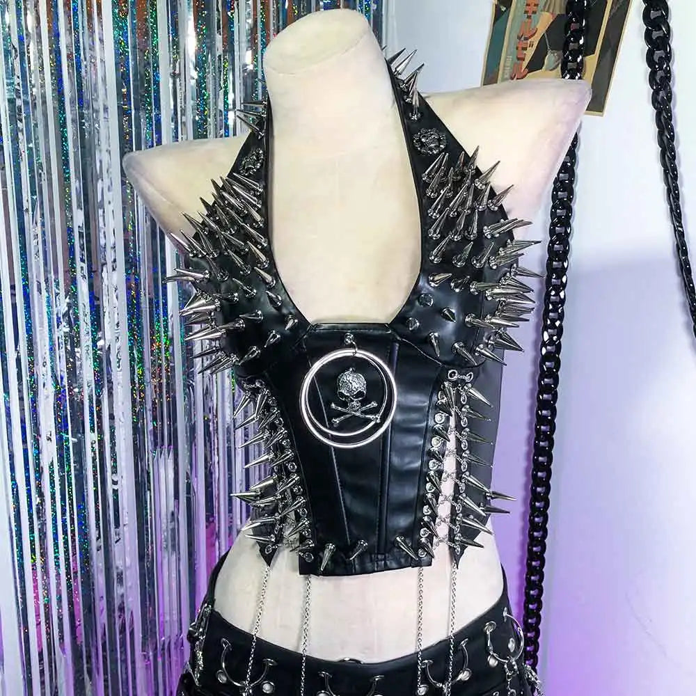 Goth Top Y2K Clothes Women's Tanks Emo Clothing Gothic Boho Tops with Spikes Punk Rock Teens Festival Spiked Bra Grunge T Shirt